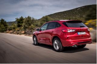 Ford Kuga PHEV: 225 ίπποι με κατανάλωση από 1,4lt/100km